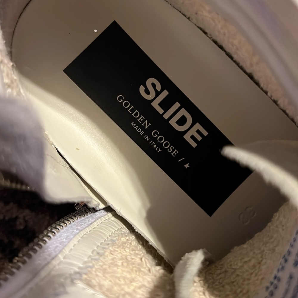 SLIDE Golden Goose special edition size 7.5 ( euro 38)
